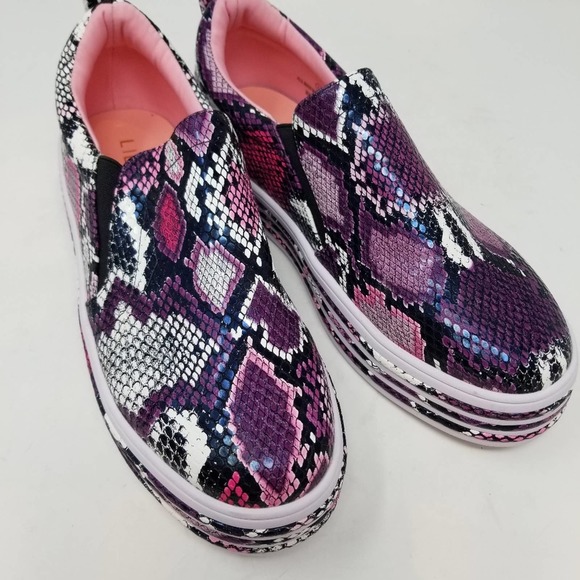 Liliana Platform Shoes Purple Pink White Slip on.  THEY FIT LIKE A 9, NOT A 10. - Picture 7 of 8